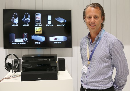 Torbjörn Sjöving, Sony, produktchef för audio i Norden.